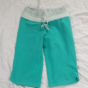 Lululemon capris